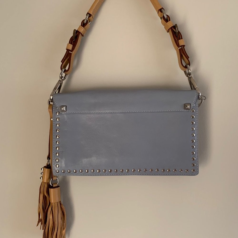 PRADA - Picture 2 of 7
